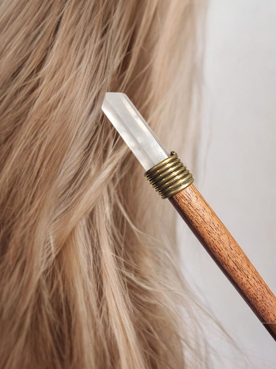 Шпилька с кварцем