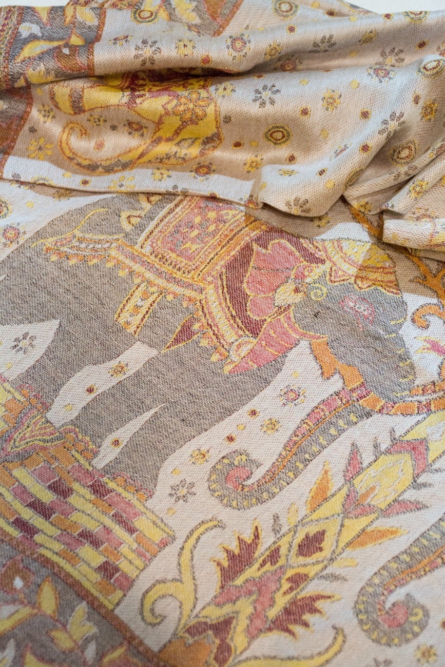 Хлопковый шарф со слонами