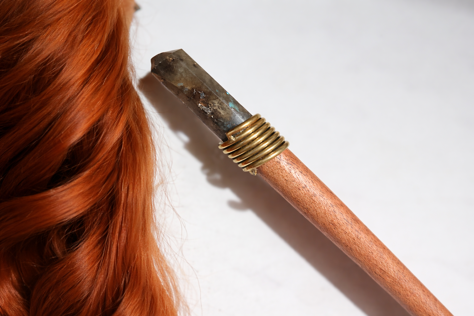 Купить заколки для волос: какие модели сейчас в тренде и как выбрать свою