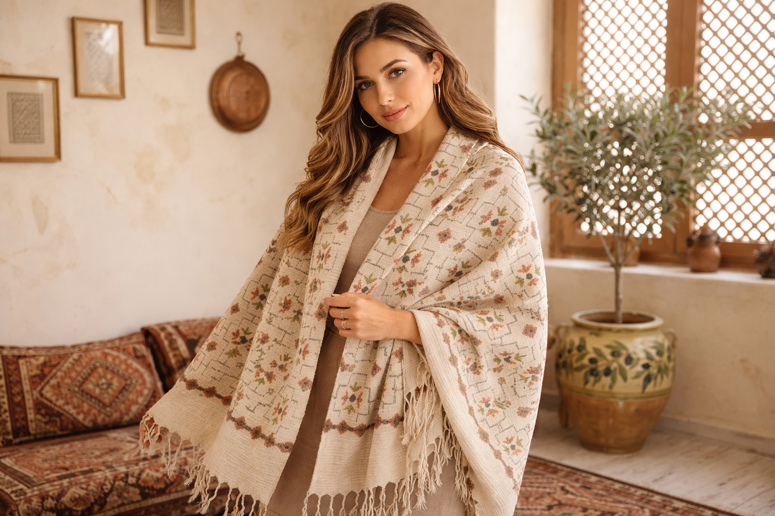 Купить палантин женский онлайн в Самаре: ТОП-8 лучших вариантов